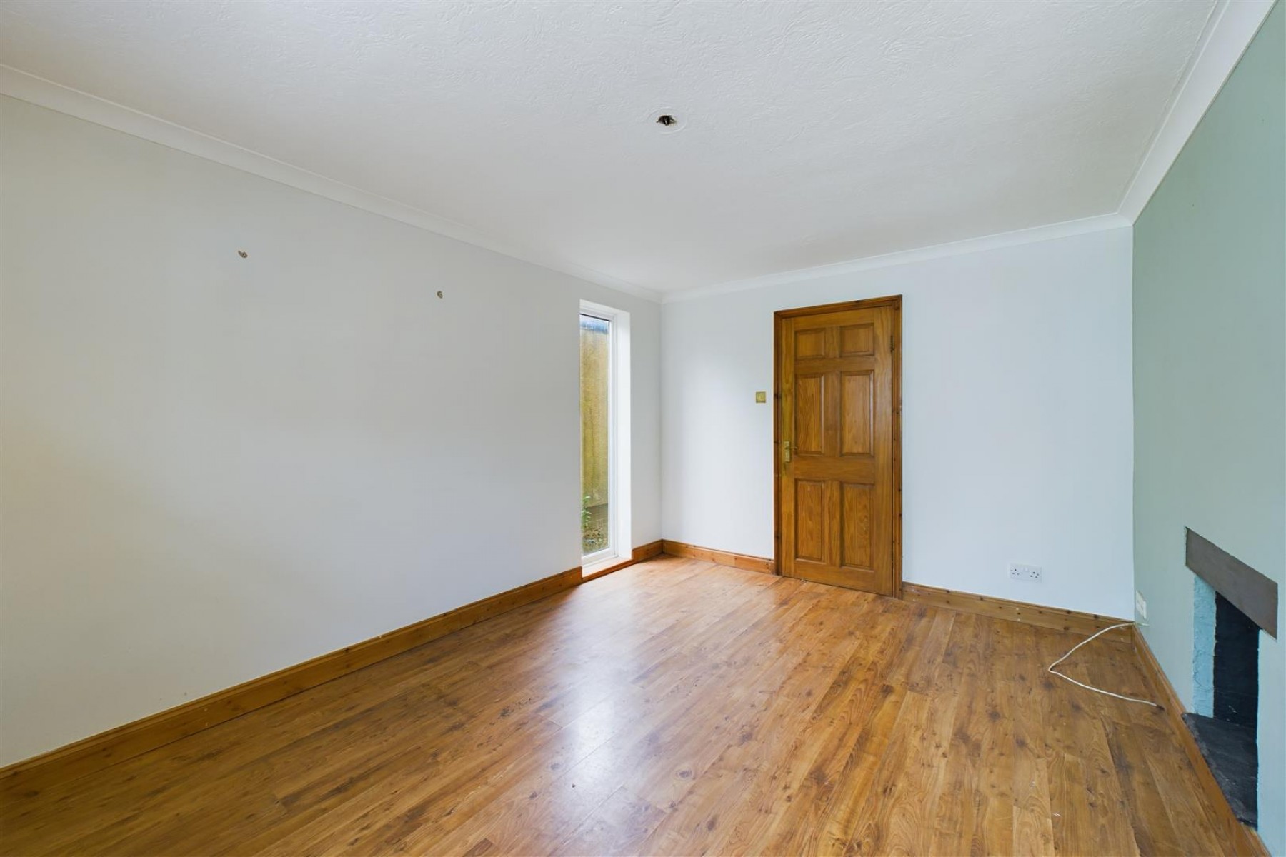 Images for DETACHED | UPDATING | NAILSEA