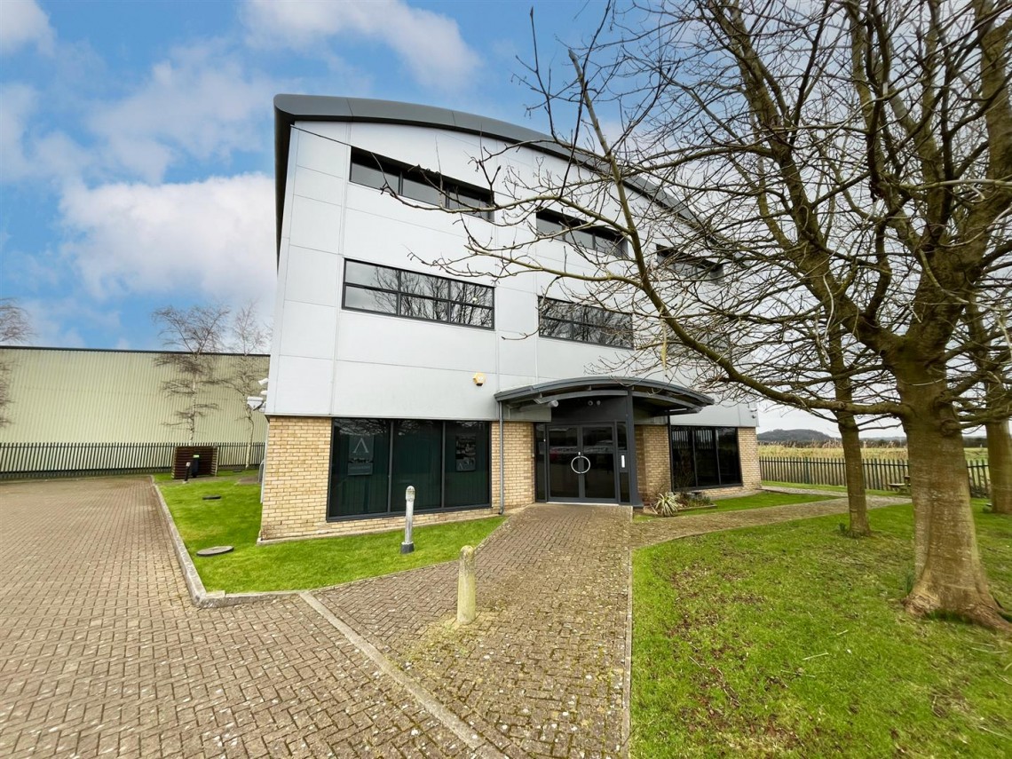 Images for COMMERCIAL INVESTMENT | £116K PA