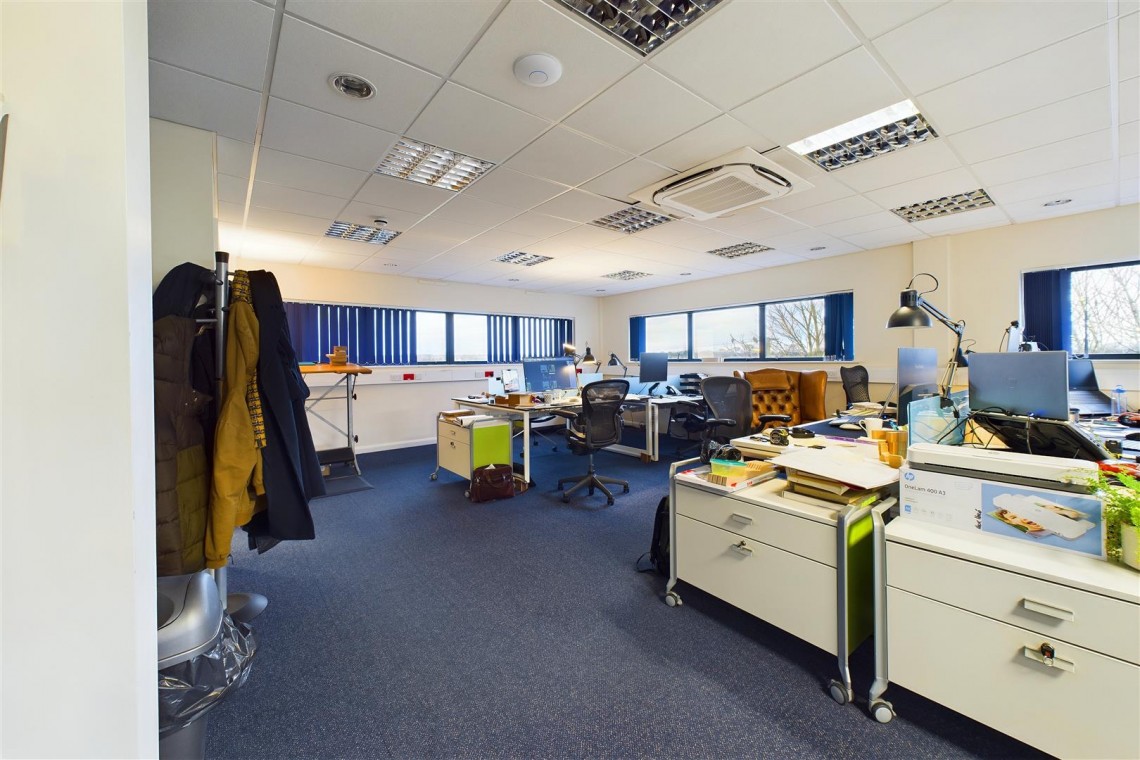 Images for COMMERCIAL INVESTMENT | £116K PA