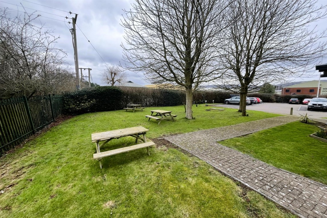 Images for COMMERCIAL INVESTMENT | £116K PA
