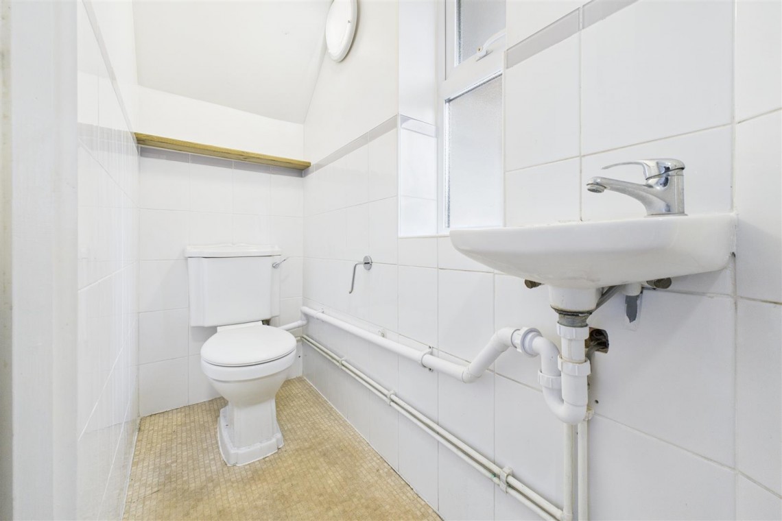 Images for DETACHED | FAMILY HOME | FISHPONDS