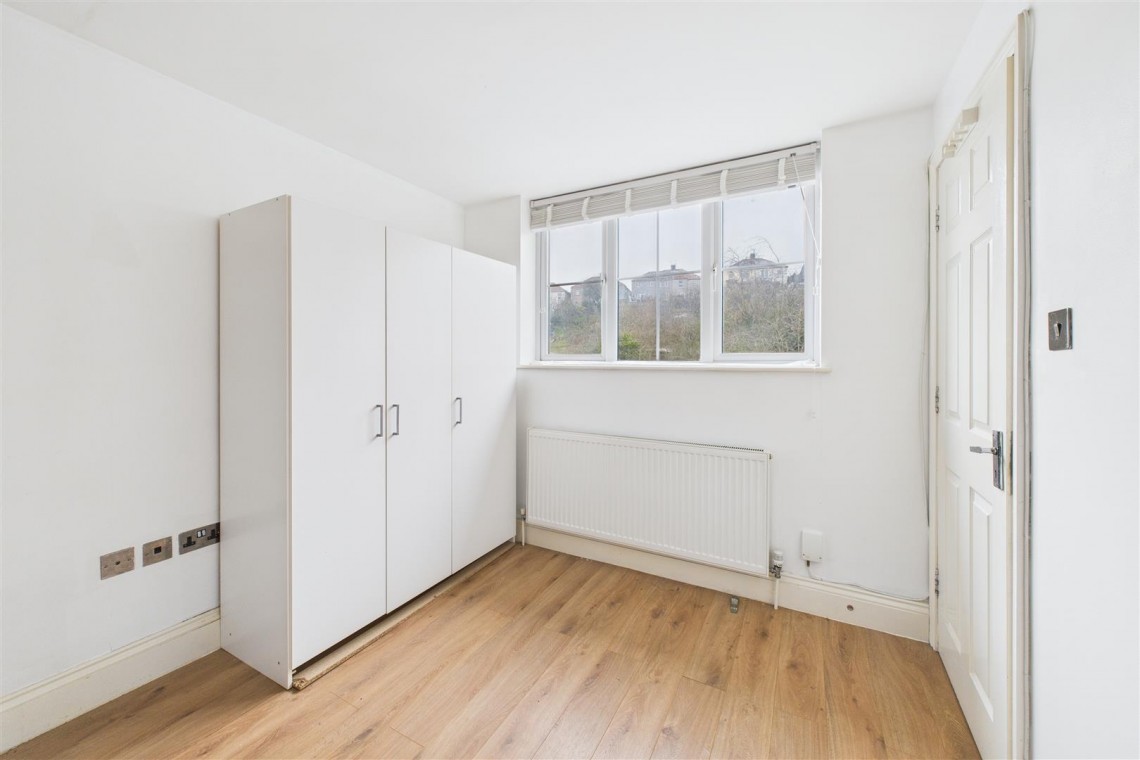 Images for DETACHED | FAMILY HOME | FISHPONDS