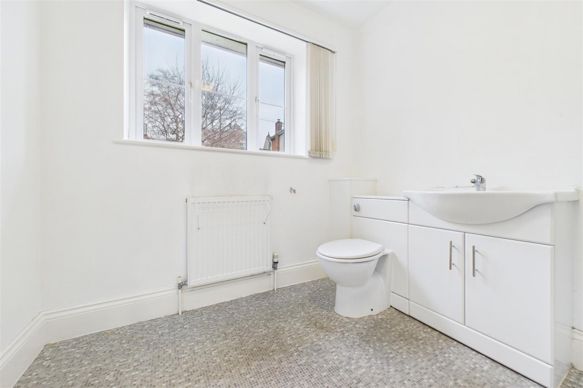 Images for DETACHED | FAMILY HOME | FISHPONDS