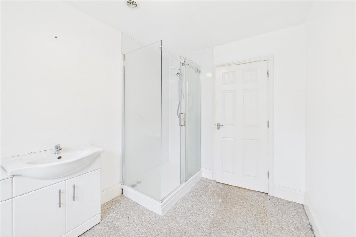 Images for DETACHED | FAMILY HOME | FISHPONDS
