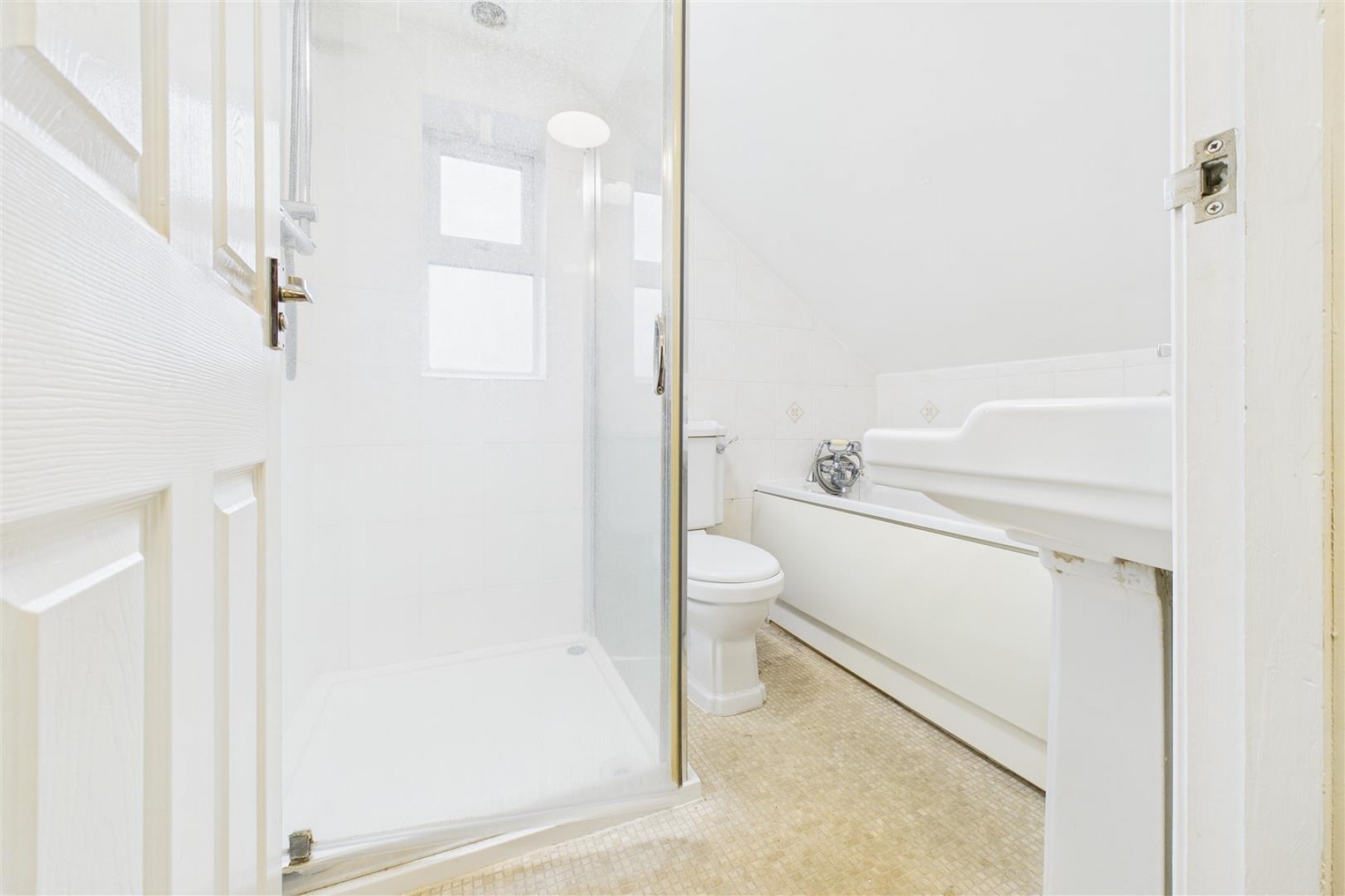 Images for DETACHED | FAMILY HOME | FISHPONDS