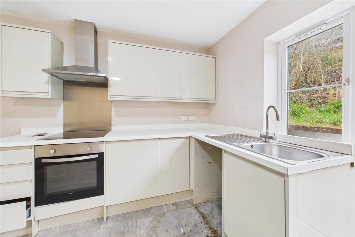 Images for DETACHED | FAMILY HOME | FISHPONDS