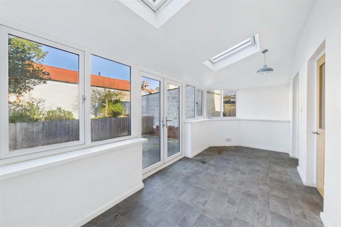 Images for CASH BUYERS ONLY | SHIREHAMPTON