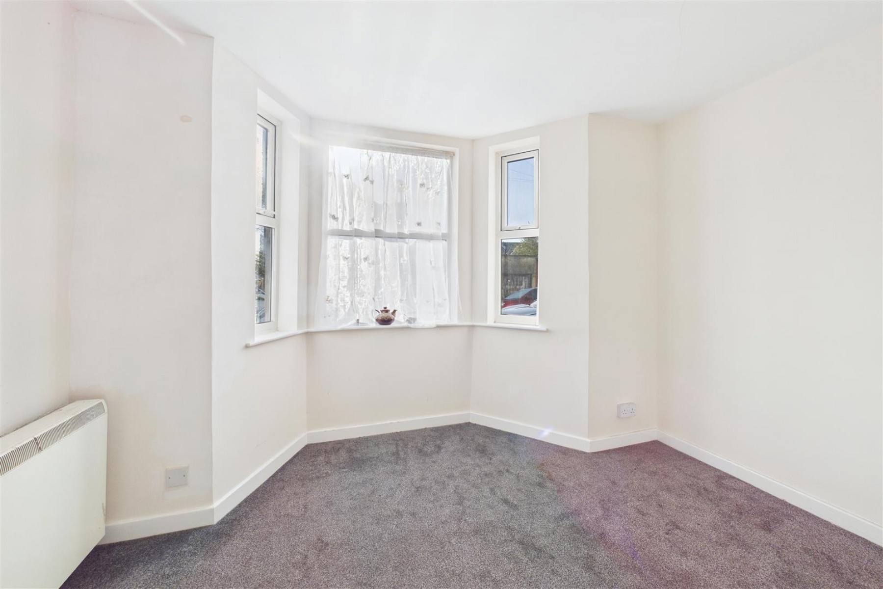 Images for CASH BUYERS ONLY | SHIREHAMPTON