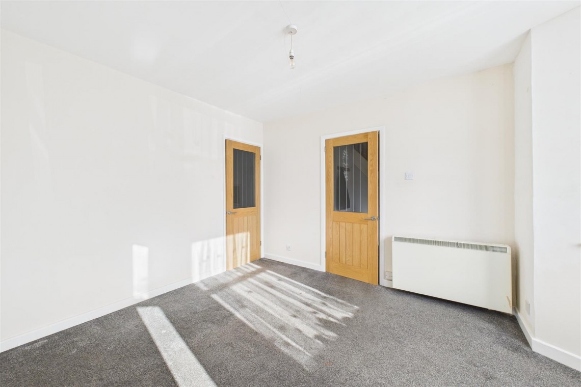 Images for CASH BUYERS ONLY | SHIREHAMPTON