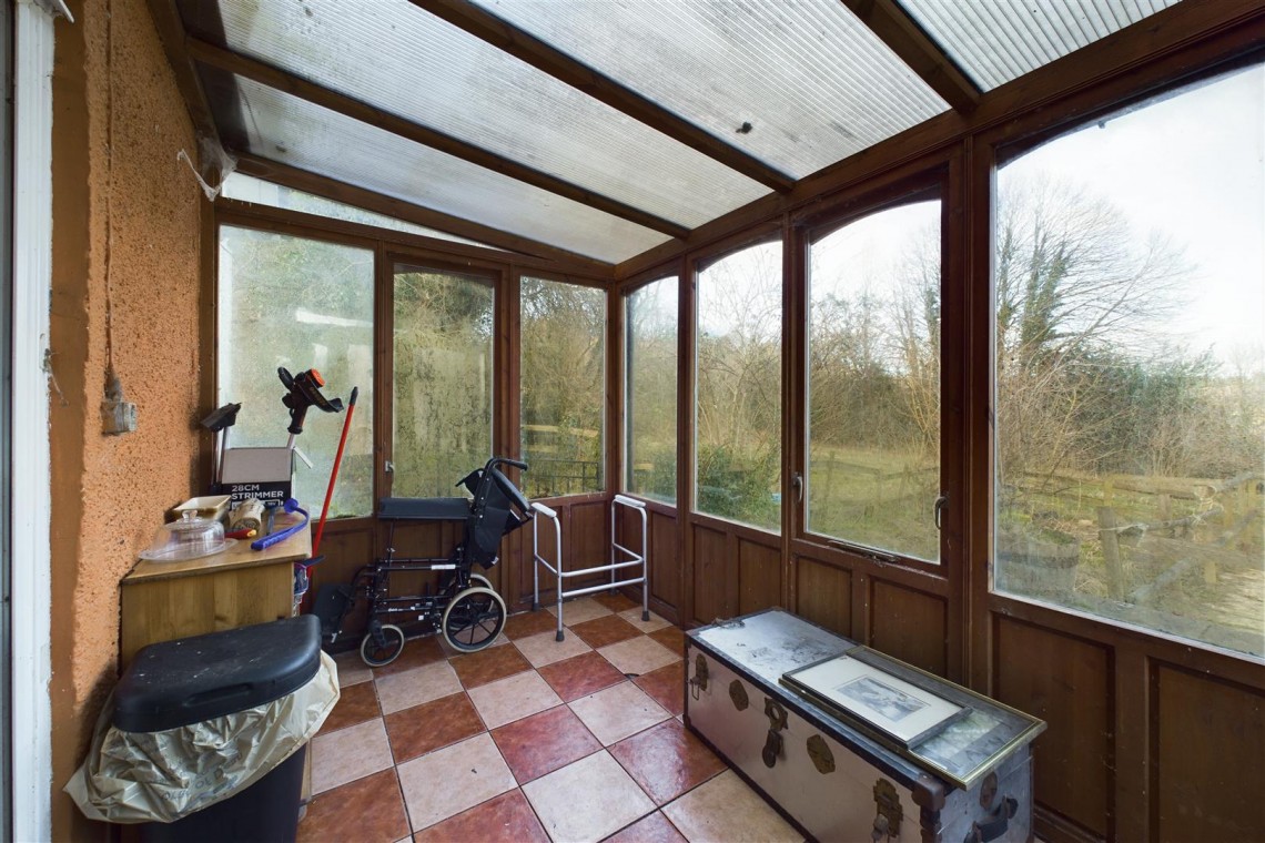 Images for DETACHED | UPDATING | STROAT