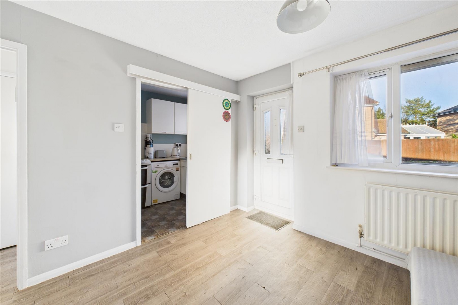 Images for BUNGALOW | BASIC UPDATING | DOWNEND