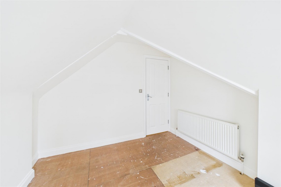 Images for REDUCED FOR AUCTION | REDLAND