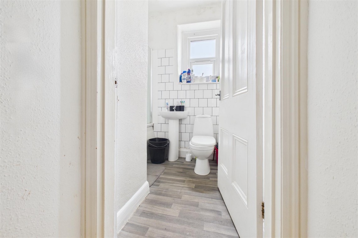 Images for 2 FLATS | WSM