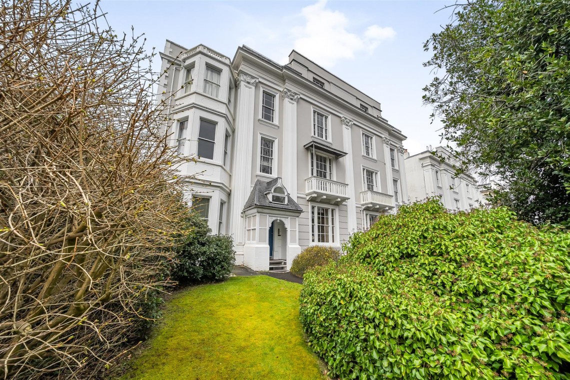 Images for Oakfield Road, Clifton