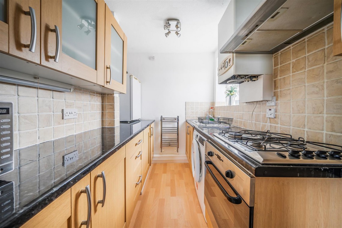 Images for Oakfield Road, Clifton