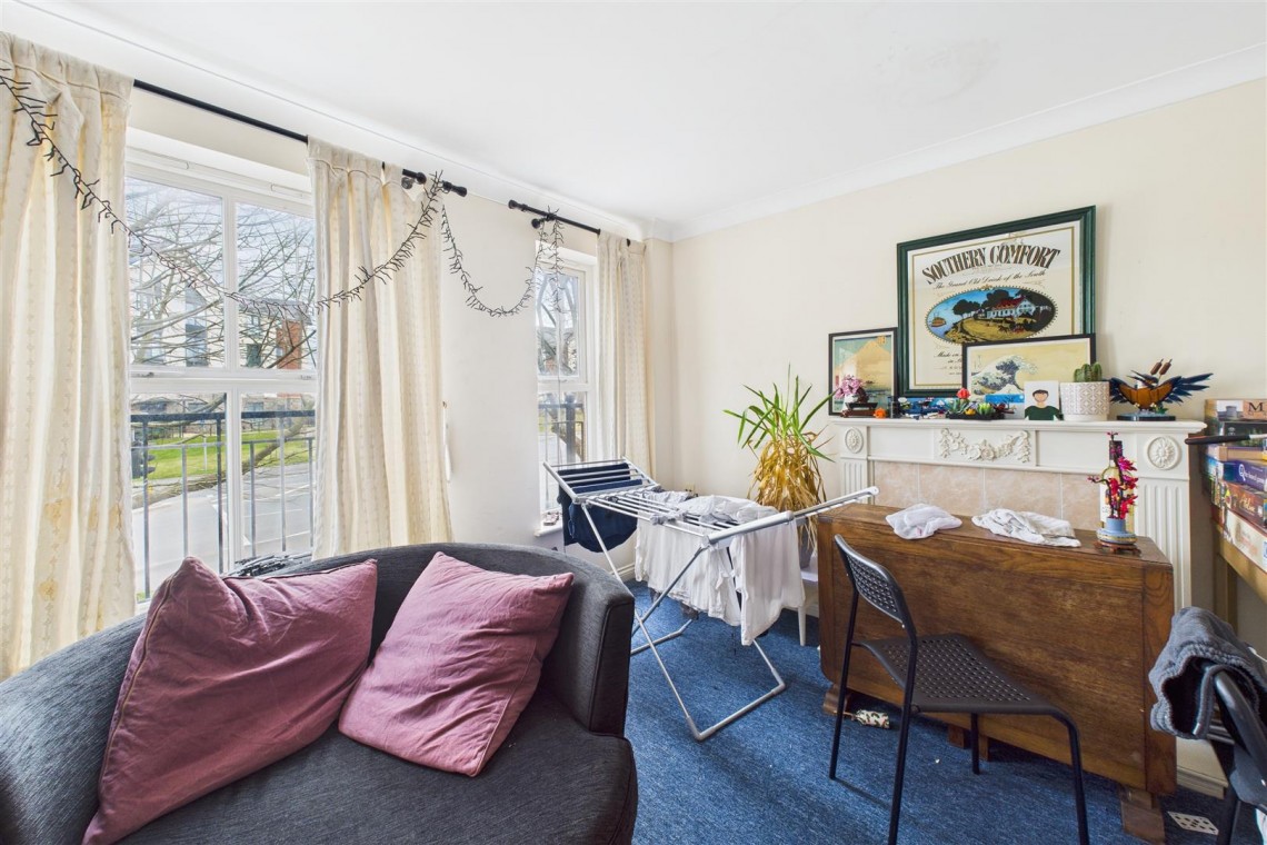 Images for HMO INVESTMENT | £42K PA