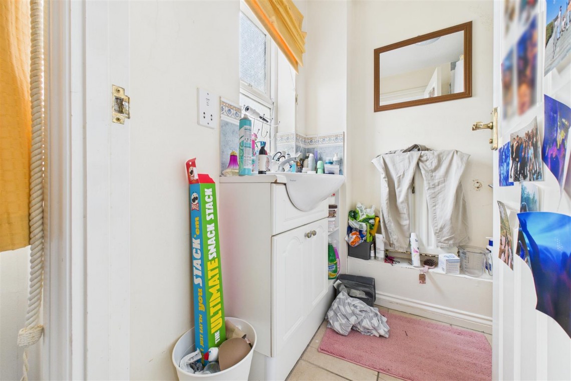 Images for HMO INVESTMENT | £42K PA