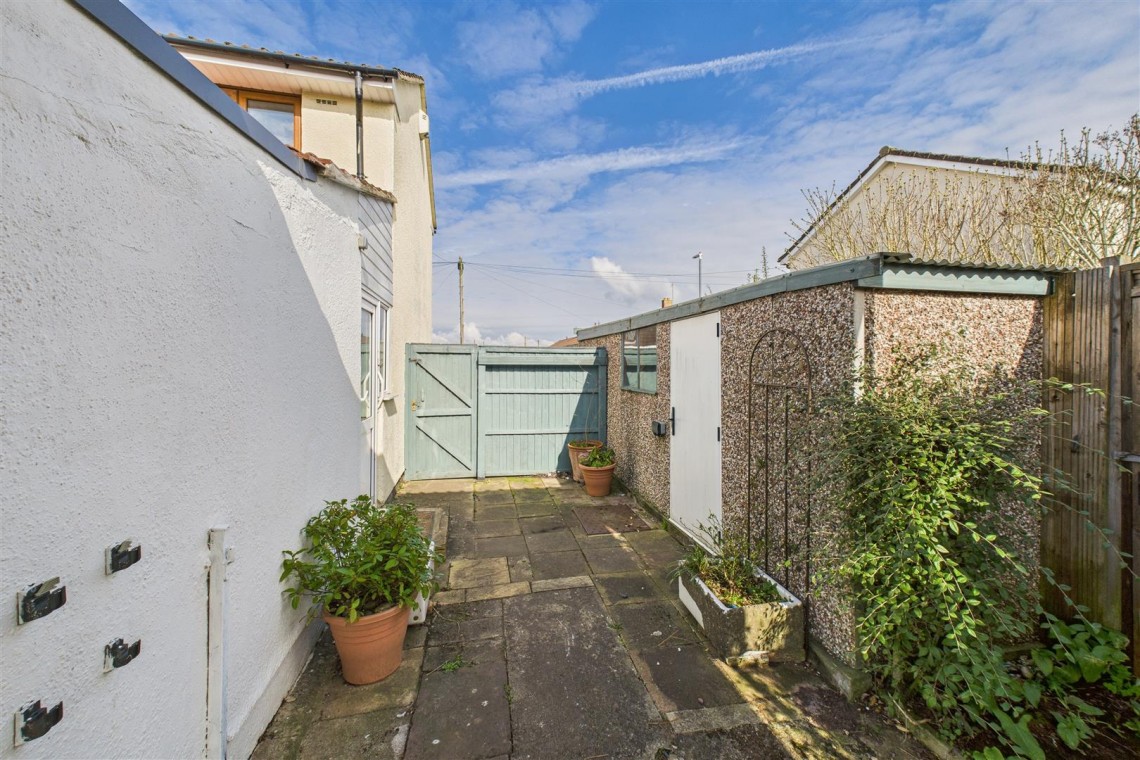 Images for DOUBLE PLOT | ALVESTON