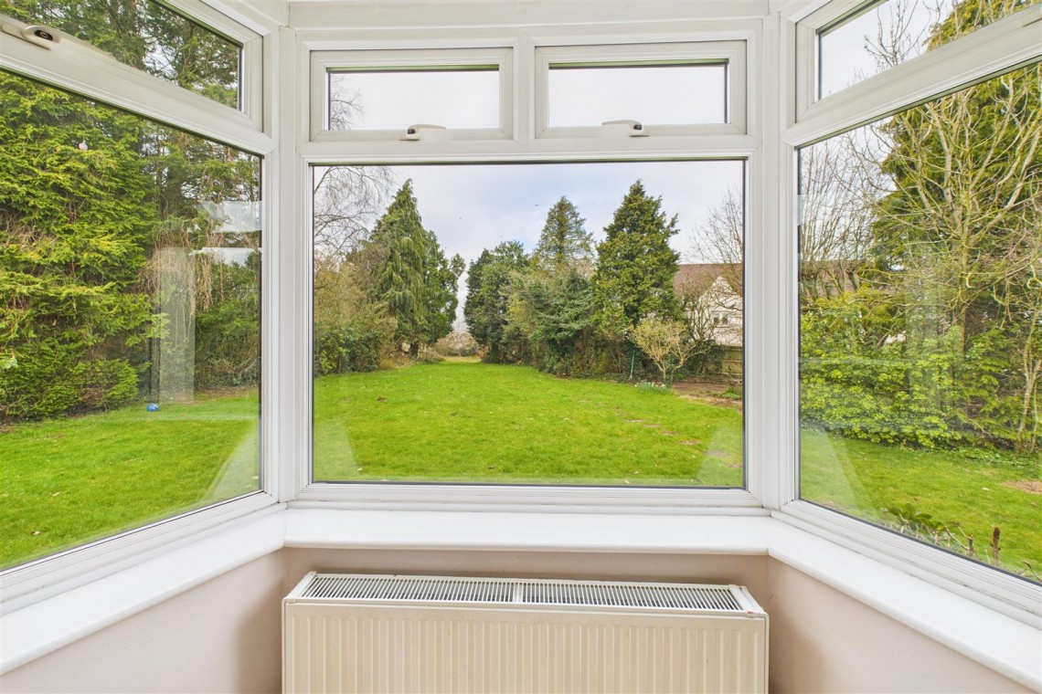 Images for DETACHED | 1.36 ACRES | MILBURY HEATH