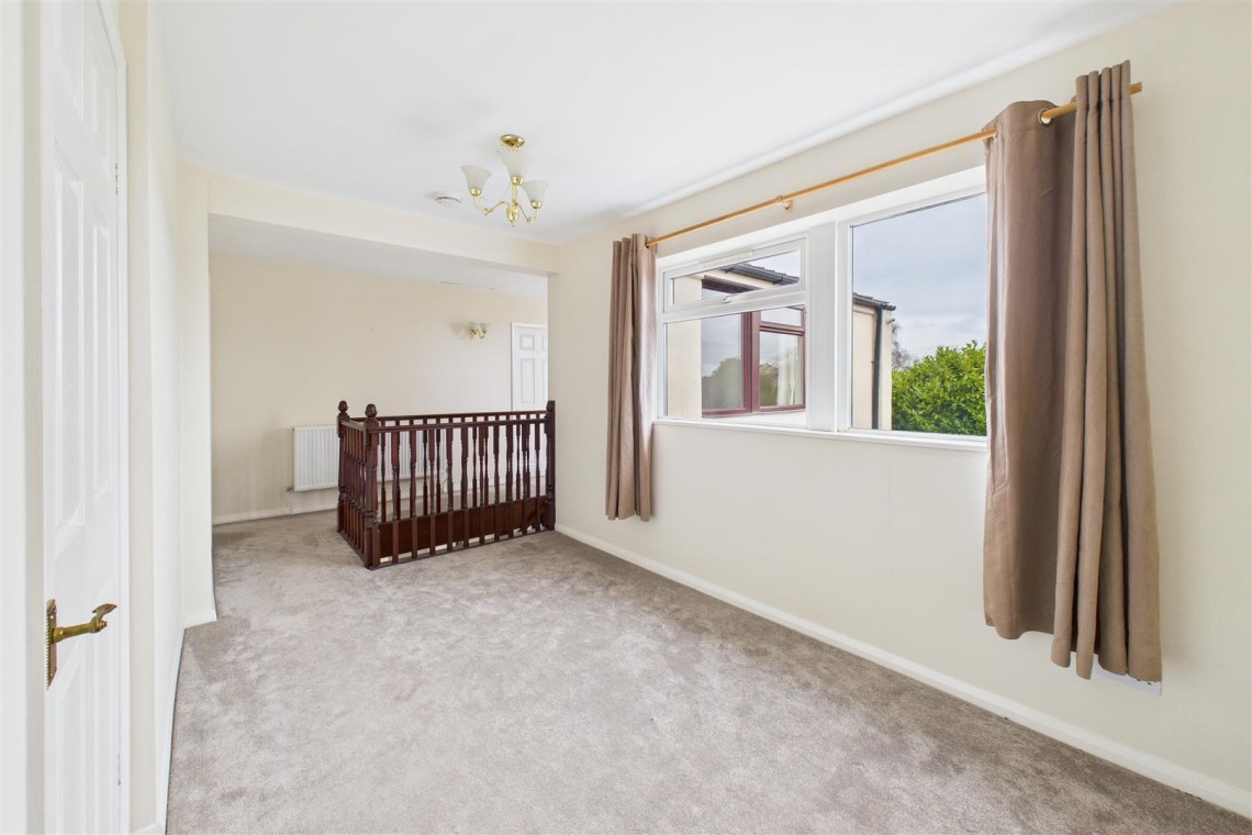 Images for DETACHED | 1.36 ACRES | MILBURY HEATH