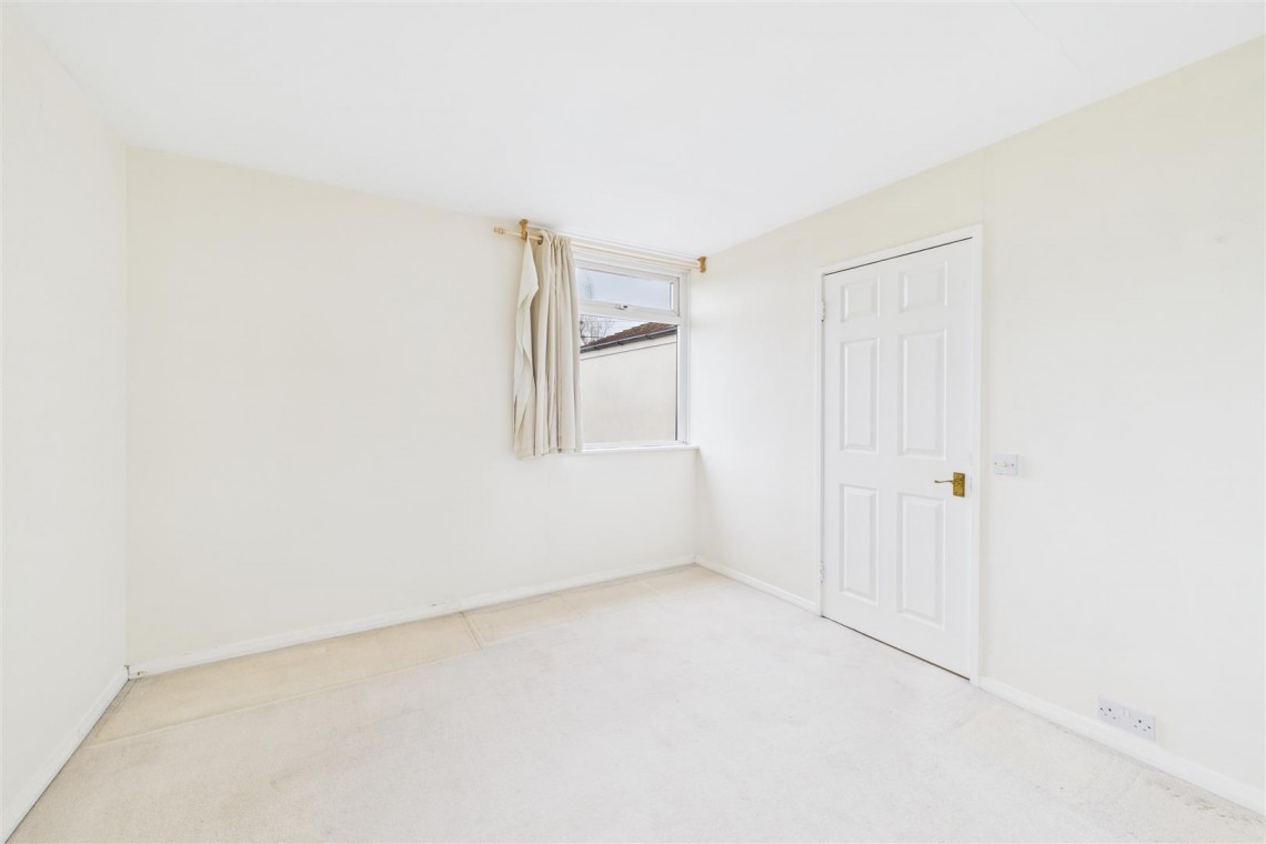 Images for DETACHED | 1.36 ACRES | MILBURY HEATH