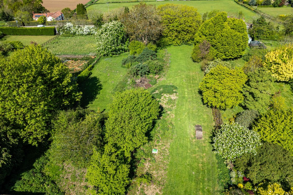 Images for DETACHED | 1.36 ACRES | MILBURY HEATH