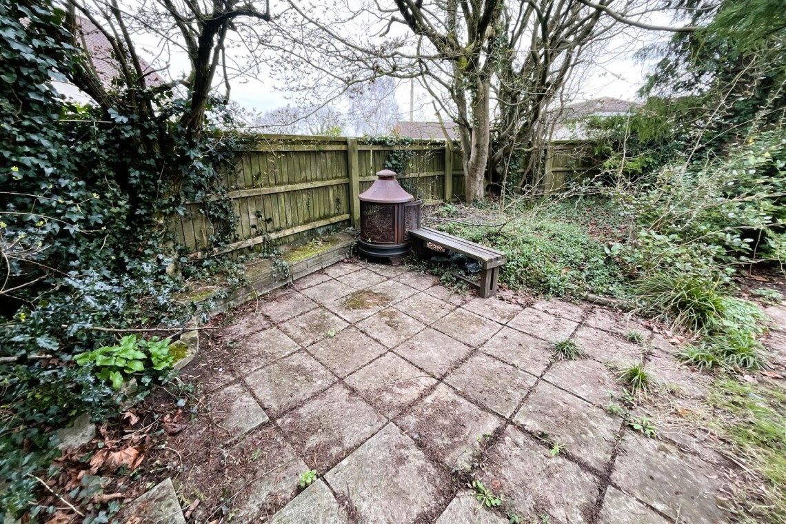 Images for DETACHED | 1.36 ACRES | MILBURY HEATH