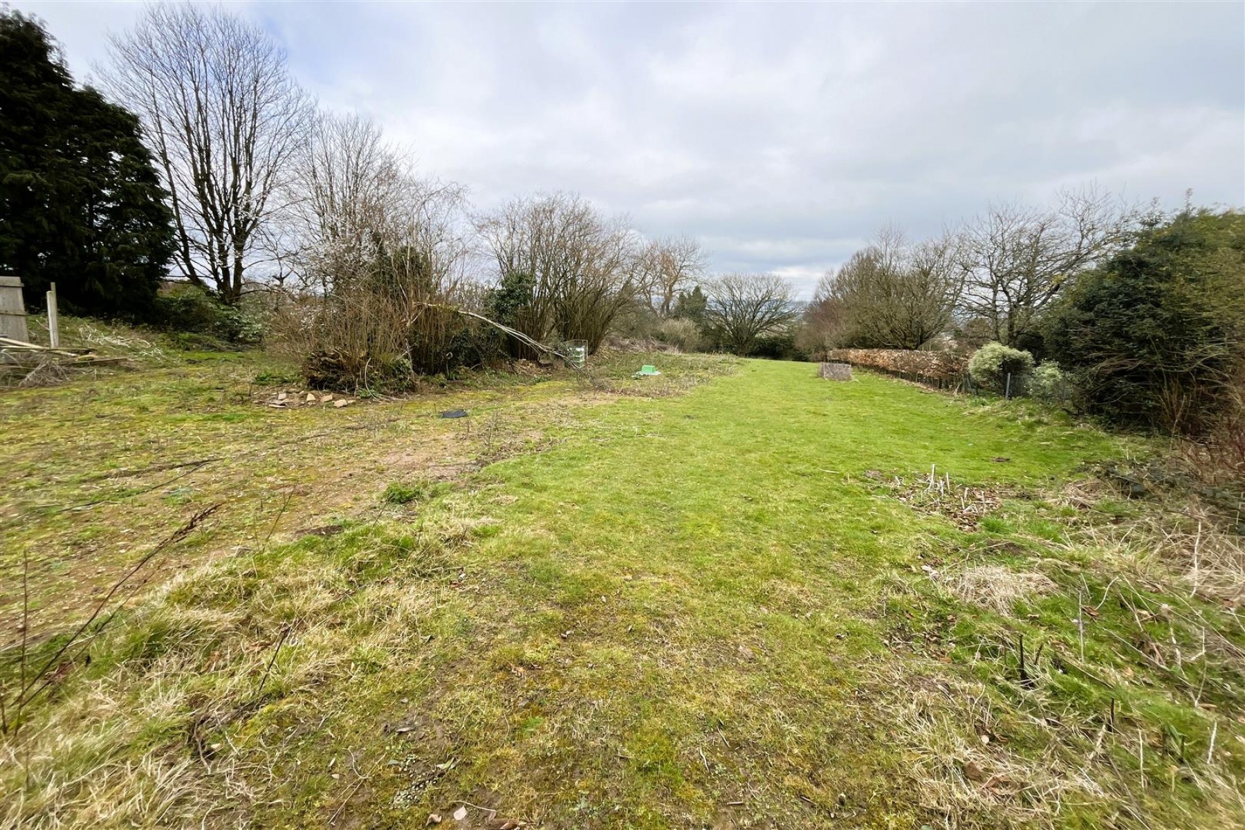Images for DETACHED | 1.36 ACRES | MILBURY HEATH