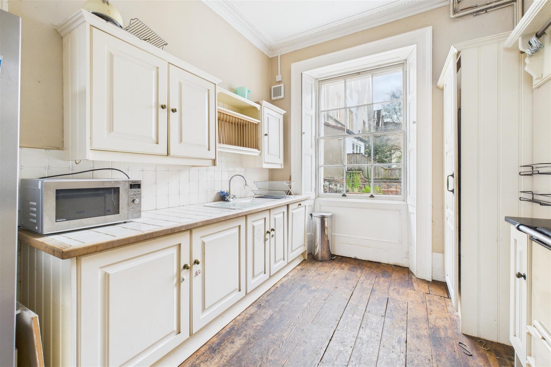 Images for TOWNHOUSE | UPDATING | CLIFTON