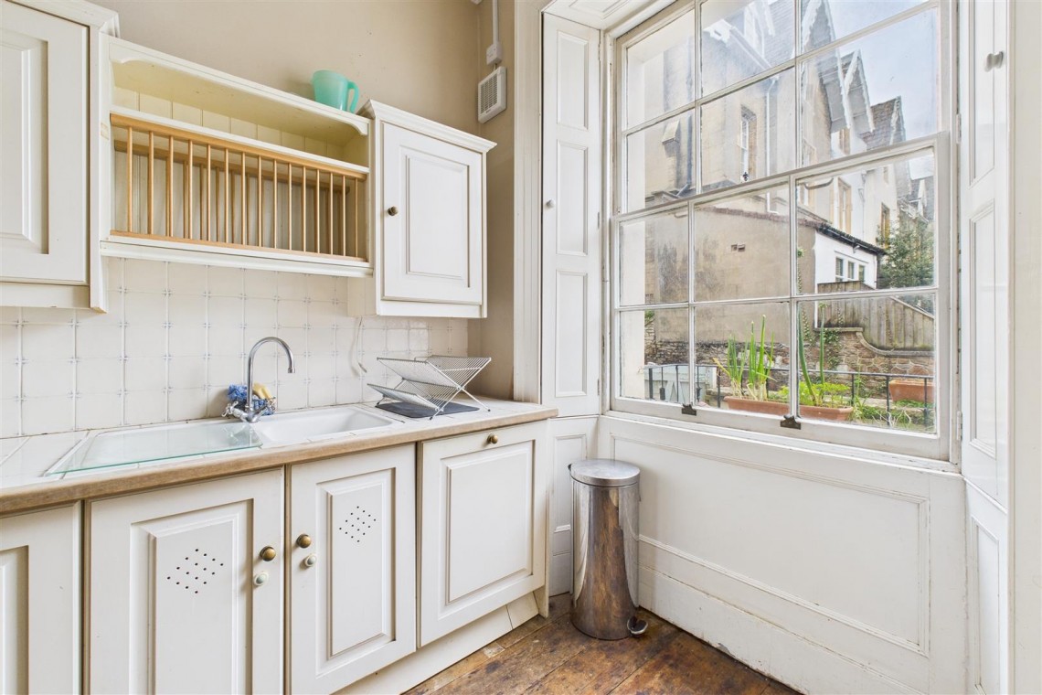 Images for TOWNHOUSE | UPDATING | CLIFTON