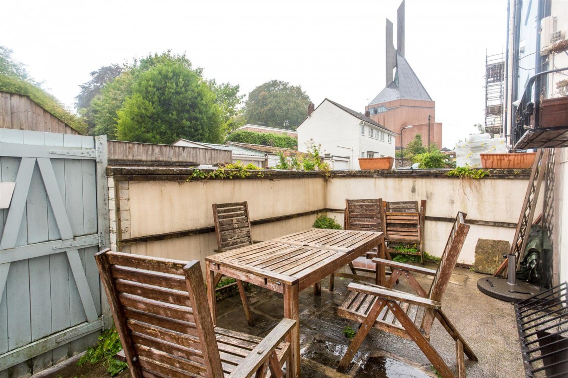 Images for TOWNHOUSE | UPDATING | CLIFTON