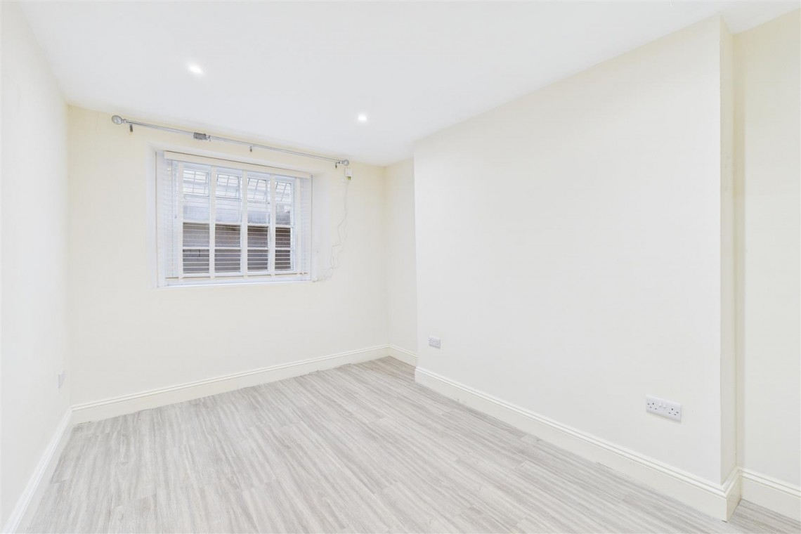 Images for TOWNHOUSE | UPDATING | CLIFTON