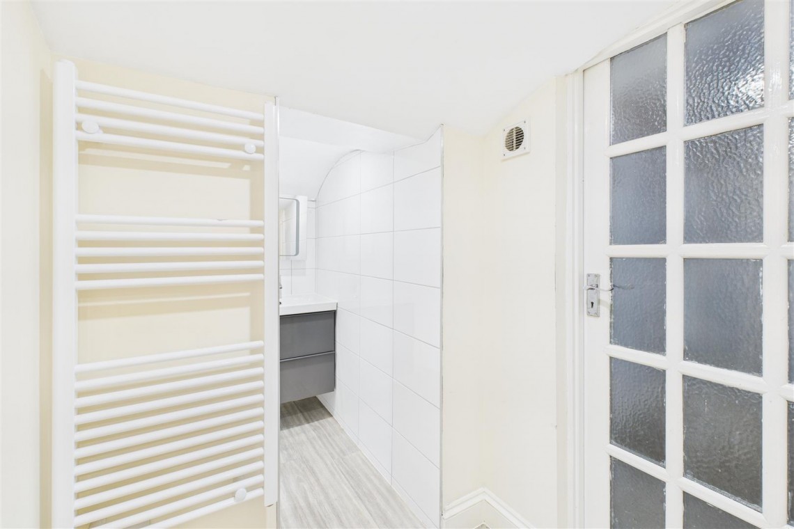 Images for TOWNHOUSE | UPDATING | CLIFTON