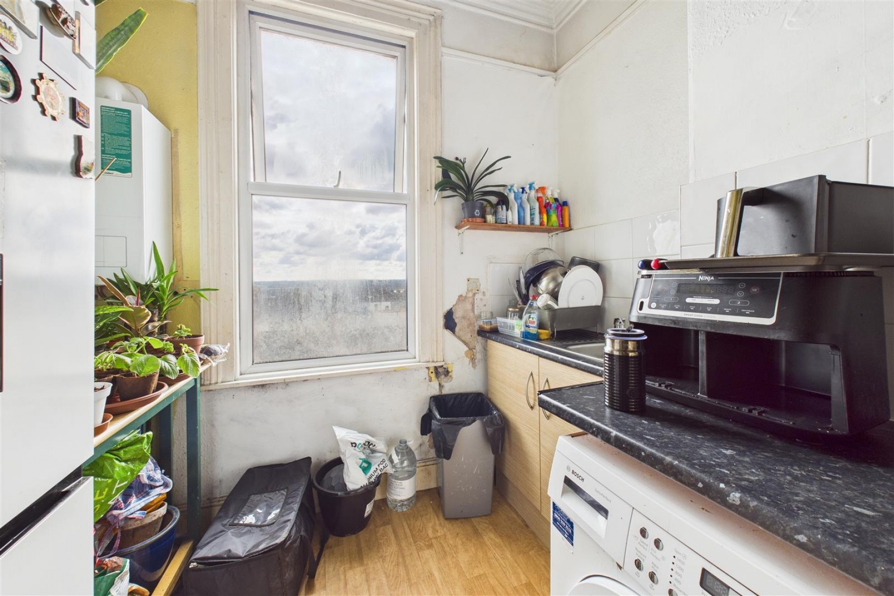 Images for 3 X FLATS | UPDATING | ST ANDREWS