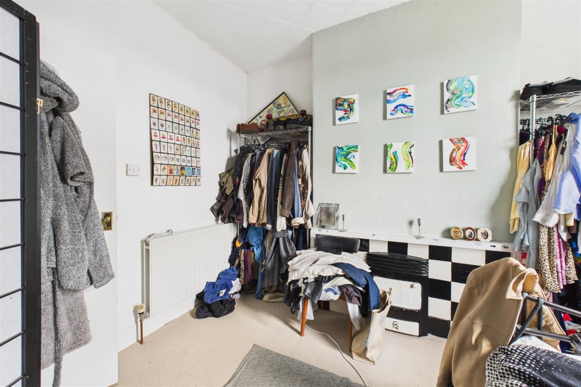Images for 3 X FLATS | UPDATING | ST ANDREWS
