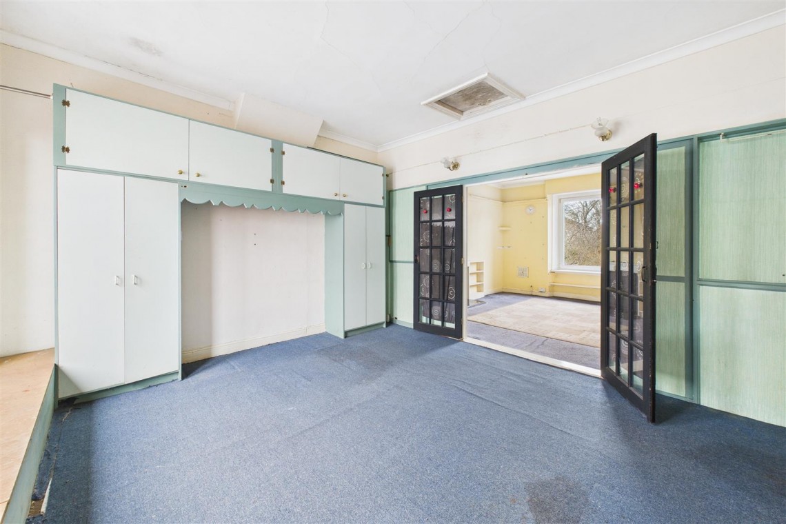 Images for MIXED USE | UPDATING | KINGSWOOD