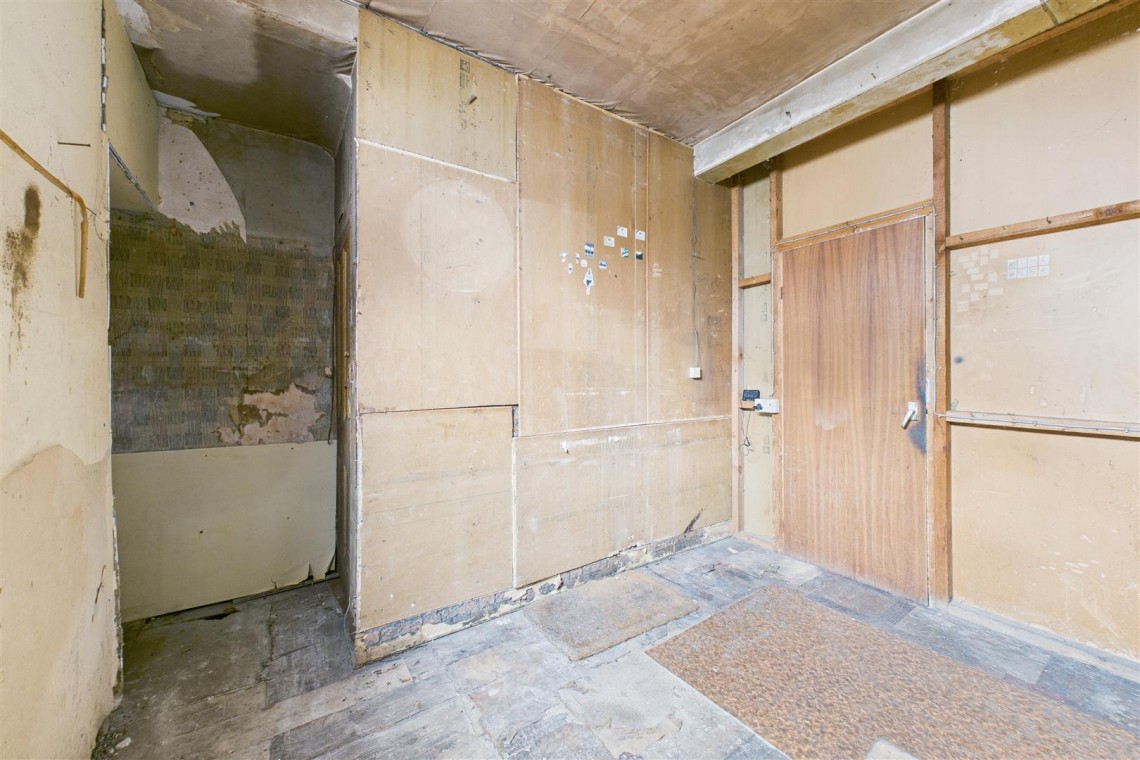 Images for MIXED USE | UPDATING | KINGSWOOD