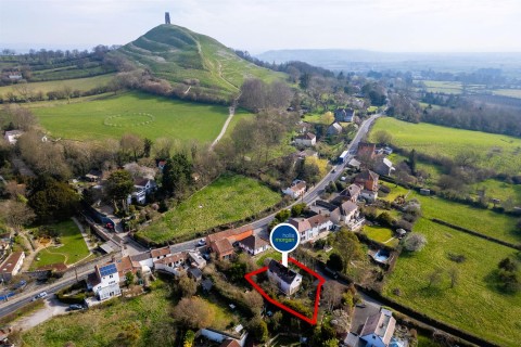 FIRE DAMAGED HOUSE | GLASTONBURY