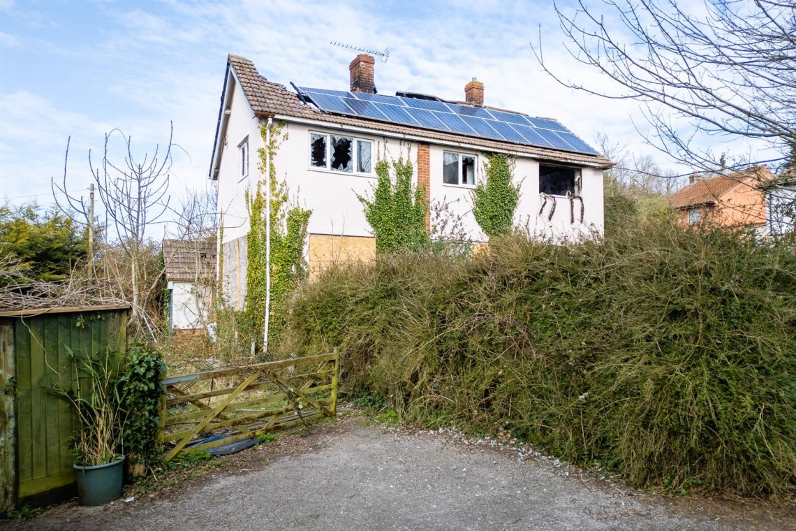 Images for FIRE DAMAGED HOUSE | GLASTONBURY