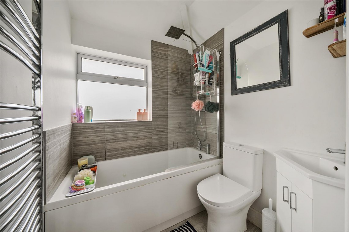 Images for Valentine Close, Whitchurch