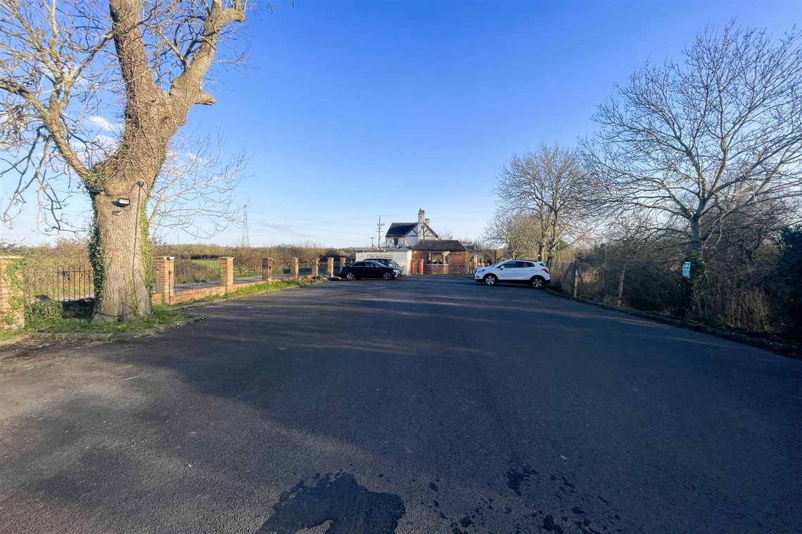 Images for COMMERCIAL INVESTMENT | £30K PA