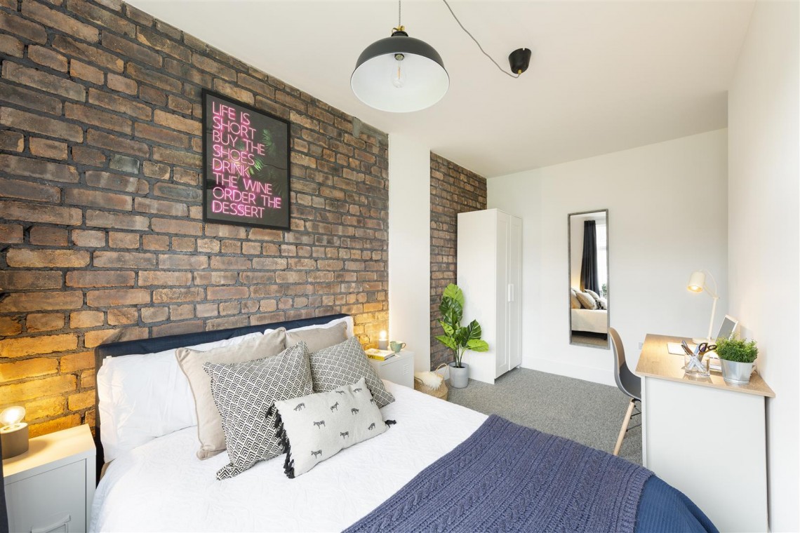 Images for HMO | £54K | BONUS PLOT | FISHPONDS