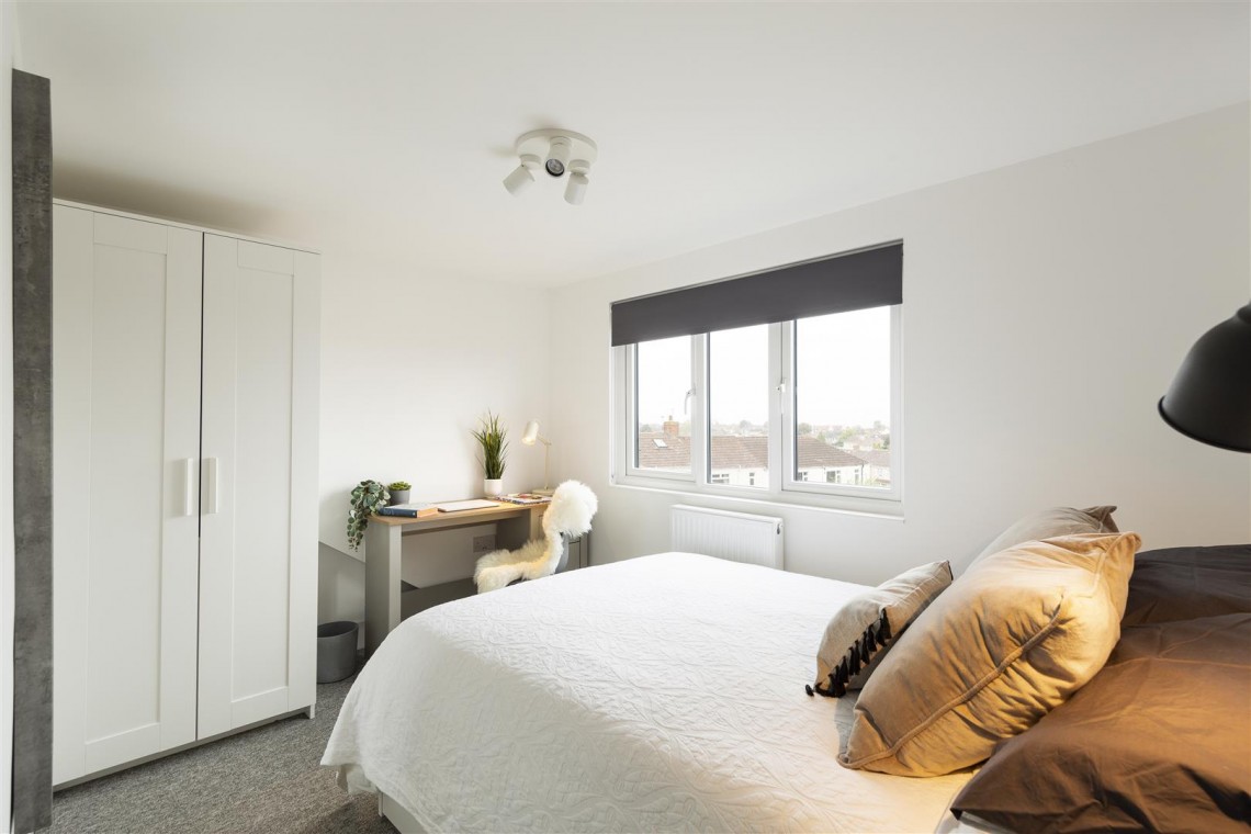Images for HMO | £54K | BONUS PLOT | FISHPONDS