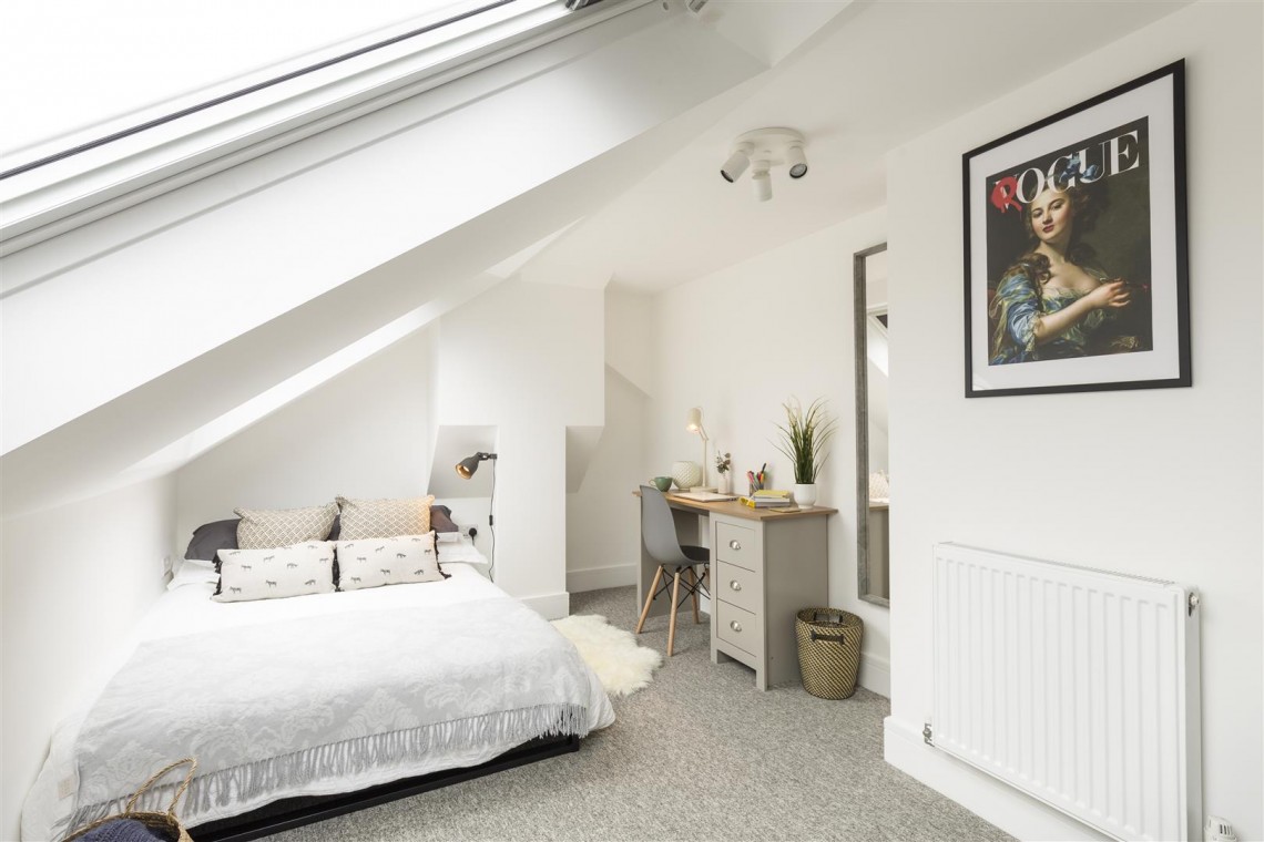 Images for HMO | £54K | BONUS PLOT | FISHPONDS