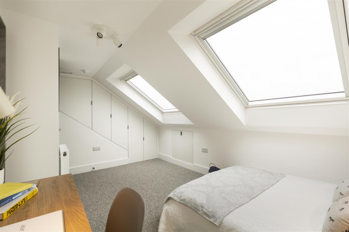 Images for HMO | £54K | BONUS PLOT | FISHPONDS