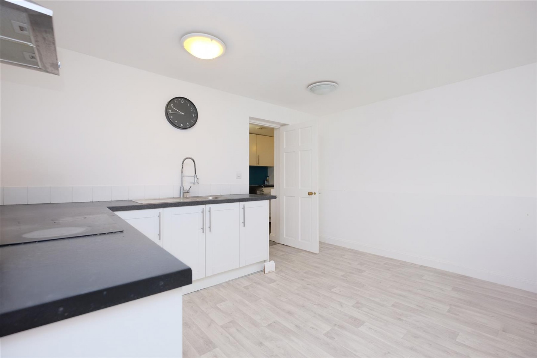 Images for GARDEN FLAT | CASH BUYERS ONLY | REDLAND