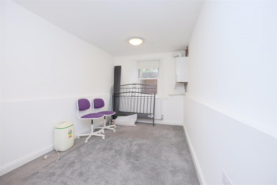 Images for GARDEN FLAT | CASH BUYERS ONLY | REDLAND