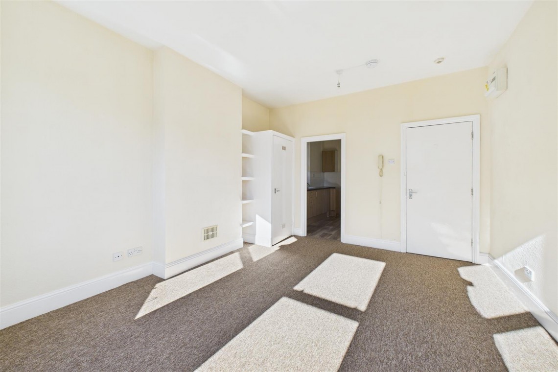 Images for 4 FLATS | FAMILY HOME | COTHAM