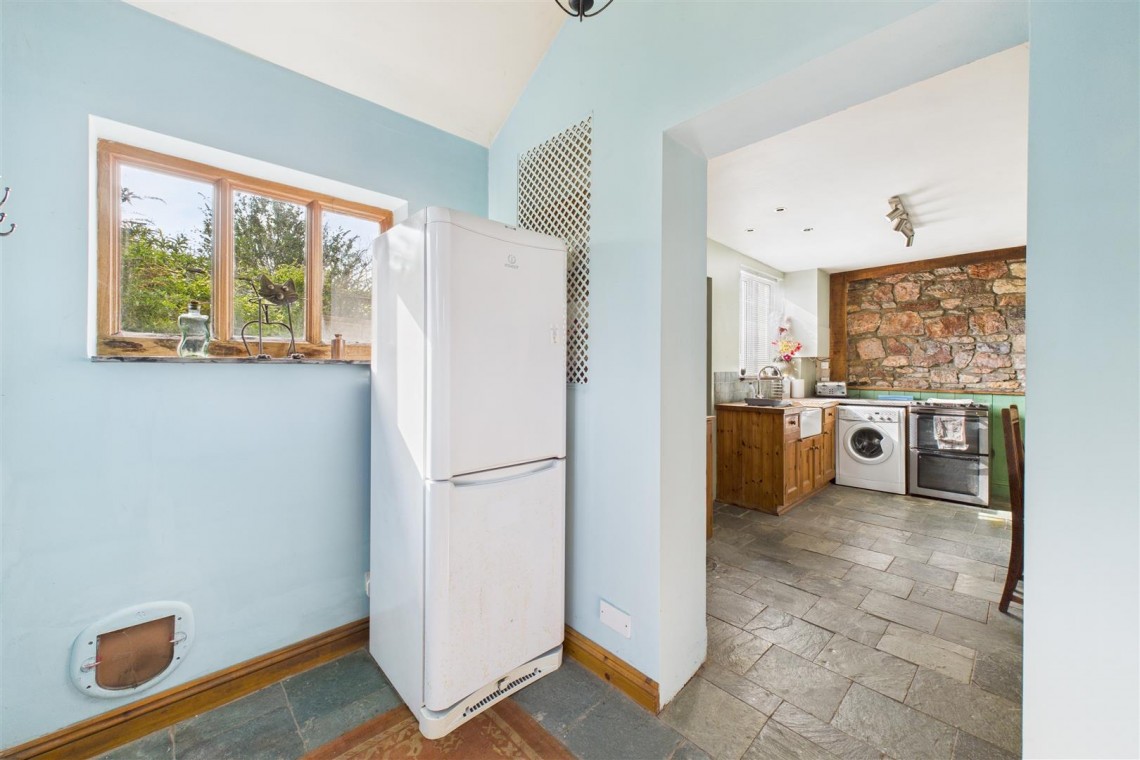 Images for COTTAGE | REDUCED | YATTON