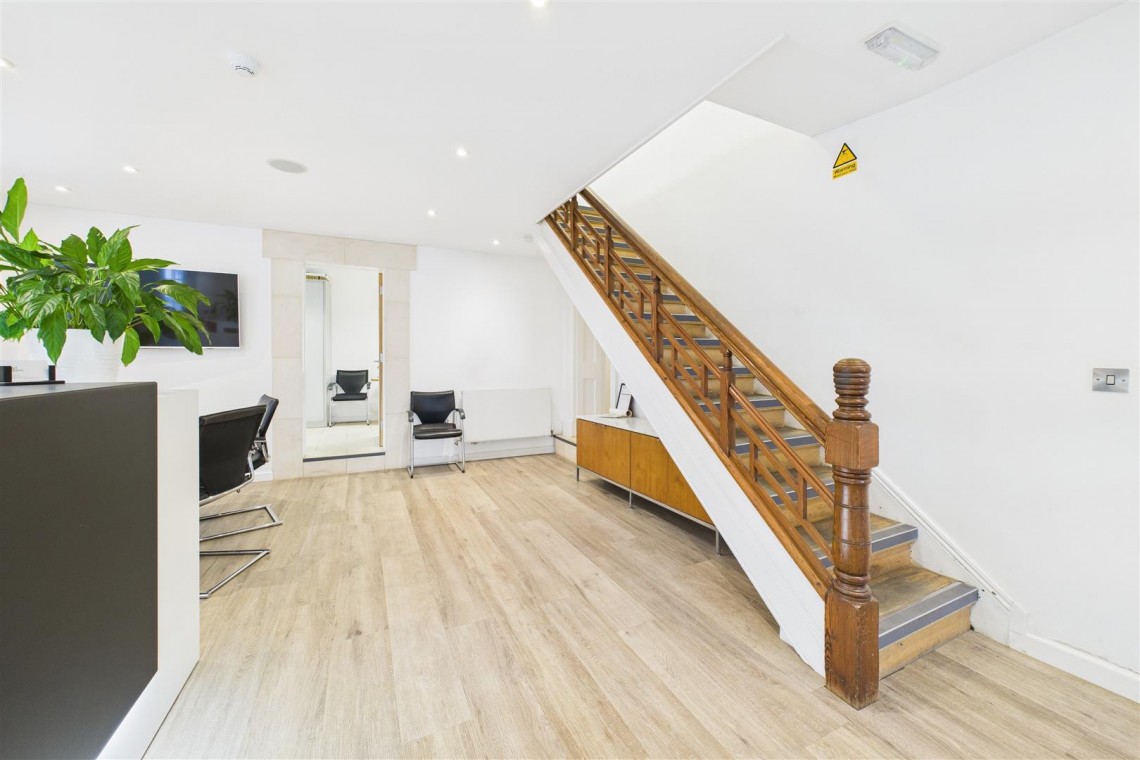 Images for COMMERCIAL | TAUNTON